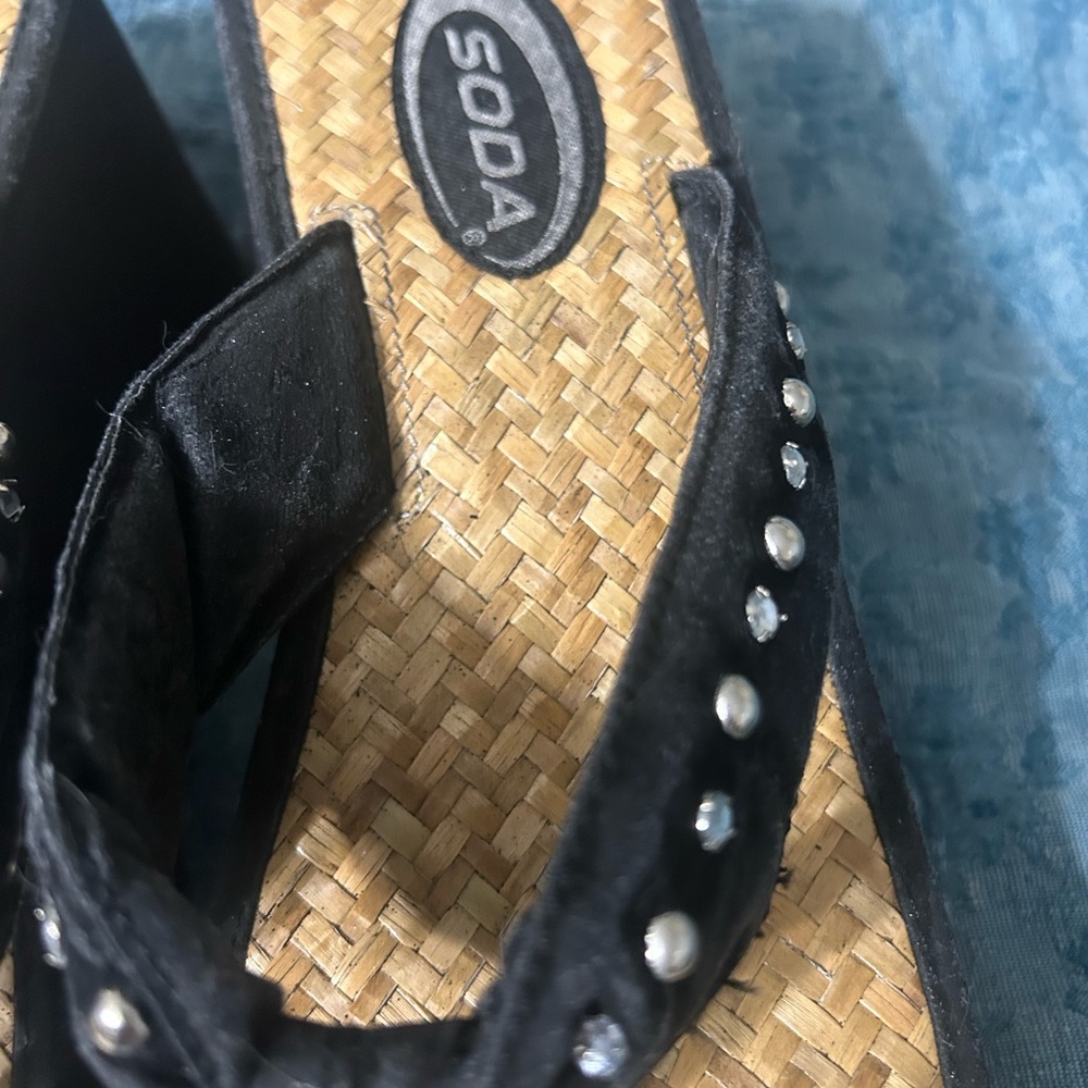 Soda Vintage 00’s Black Foam and Bamboo Platform Sandals size 7 - Picture 6 of 9